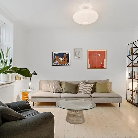 Stylish 119m2 Design Balcony Vesterbro Appartement Kopenhagen